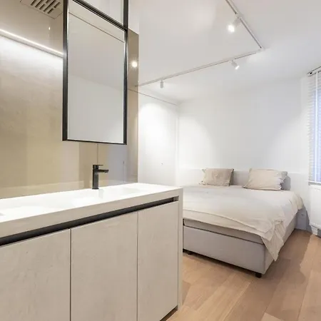 16 - Design Luxury In Downtown 크노케-하이스트